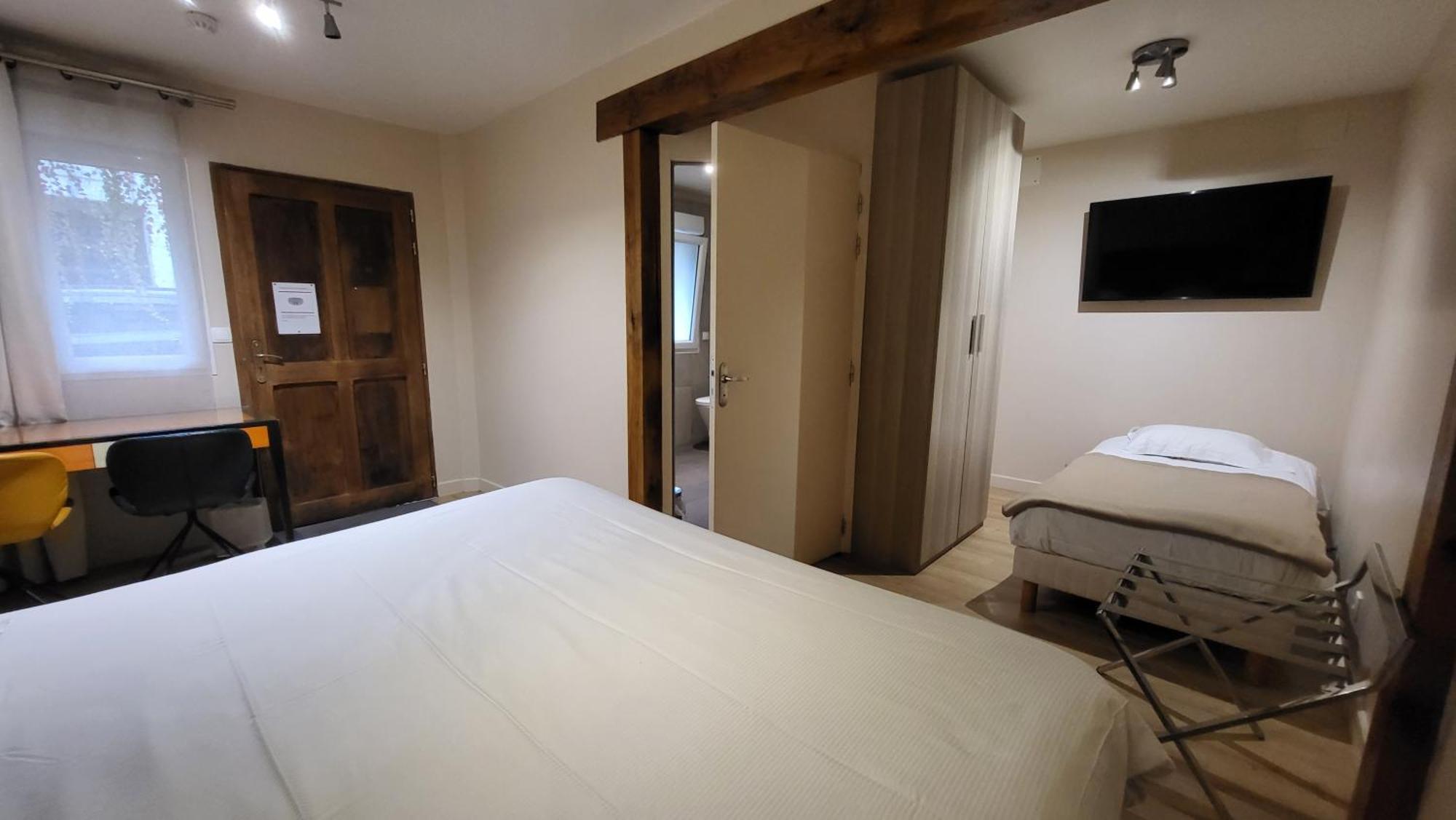Hotel De Normandie Evreux Luaran gambar
